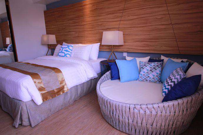 Imagen de la habitación del Hotel Ferra And Garden Suites. Foto 13