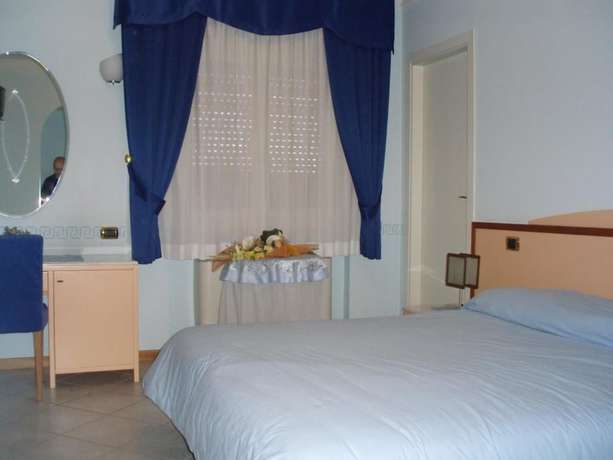 Imagen de la habitación del Hotel Ferranti. Foto 14