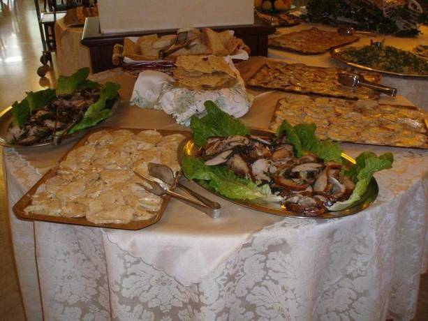 Imagen del bar/restaurante del Hotel Ferranti. Foto 6