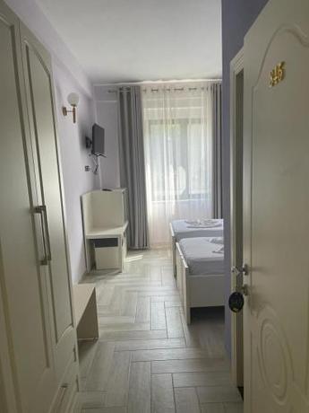 Imagen general del Hotel Ferrara, Bashkia Durr&euml;s. Foto 4