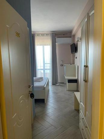 Imagen de la habitación del Hotel Ferrara, Bashkia Durr&euml;s. Foto 19