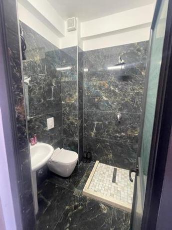 Imagen general del Hotel Ferrara, Bashkia Durr&euml;s. Foto 16