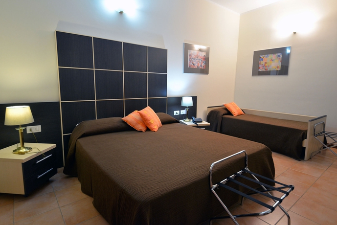 Imagen de la habitación del Hotel Ferrari, Chiavari. Foto 10