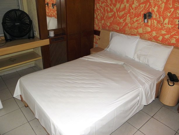 Imagen de la habitación del Hotel Ferrari Palace, Sao Paulo. Foto 15
