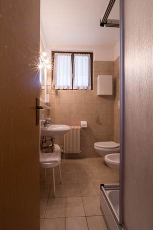Imagen de la habitación del Hotel Ferrari, Pinzolo. Foto 8
