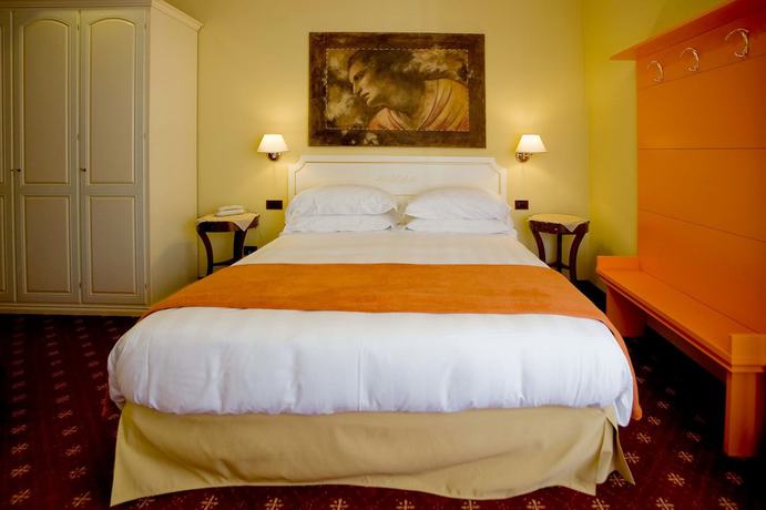 Imagen de la habitación del Hotel Ferrari, Salsominore. Foto 8
