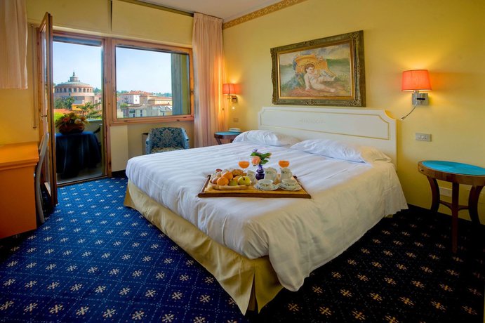 Imagen de la habitación del Hotel Ferrari, Salsominore. Foto 16
