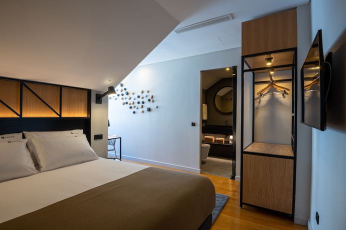 Imagen de la habitación del Hotel Ferraria Xvi Flh Hotels. Foto 5