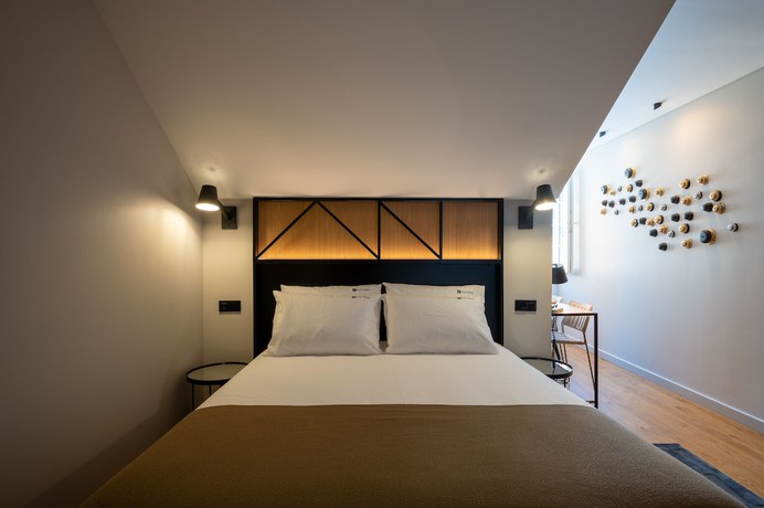 Imagen de la habitación del Hotel Ferraria Xvi Flh Hotels. Foto 12