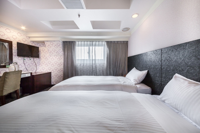 Imagen de la habitación del Hotel Ferrary. Foto 8