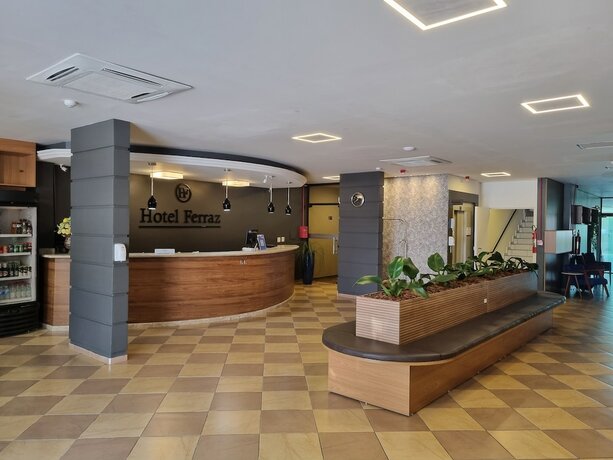 Imagen general del Hotel Ferraz. Foto 5