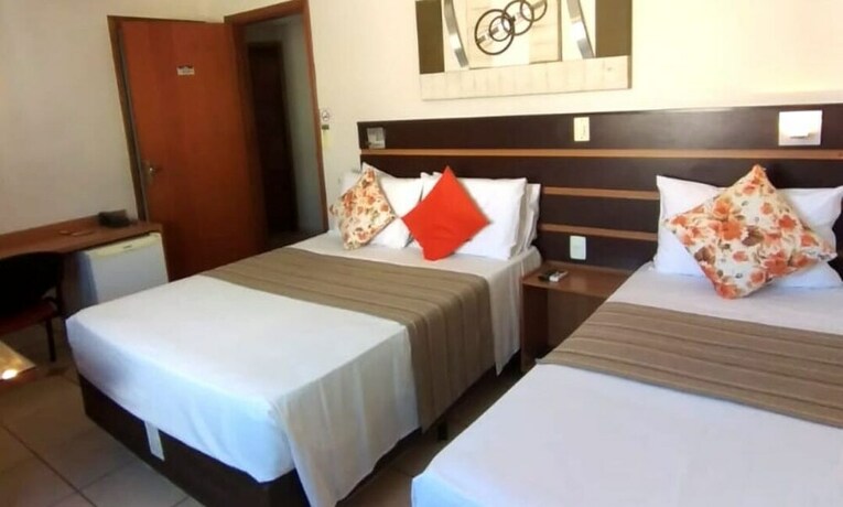 Imagen de la habitación del Hotel Ferraz. Foto 21