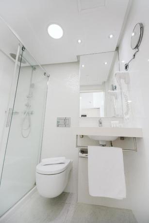 Imagen de la habitación del Hotel Ferrera Beach Suites and Apartments. Foto 5