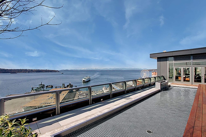 Imagen de los exteriores del Hotel Ferris Wheel Waterfront Apartments By Barsala. Foto 16