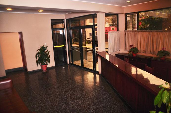 Imagen de los interiores del Hotel Ferrua. Foto 19