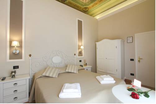 Imagen de la habitación del Hotel Ferrucci, Florencia. Foto 13