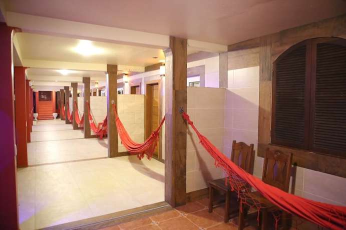 Imagen de los interiores del Hotel Ferrugem Eco Village. Foto 18