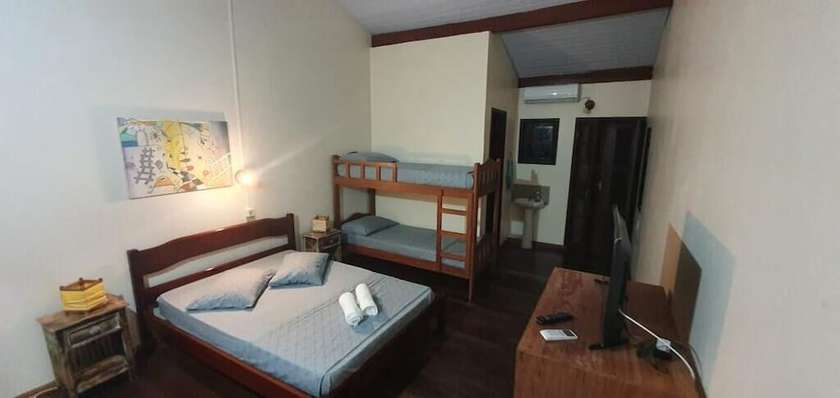 Imagen de la habitación del Hotel Ferrugem Eco Village. Foto 13