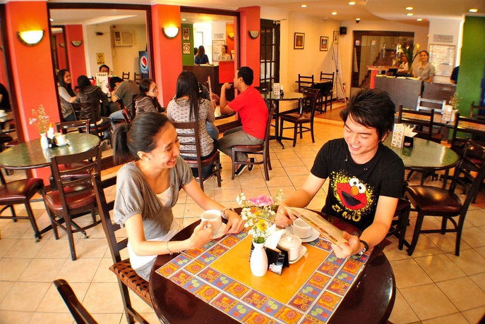 Imagen del bar/restaurante del Hotel Fersal. Foto 2