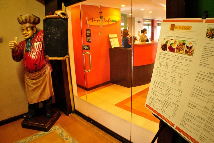 Imagen del bar/restaurante del Hotel Fersal. Foto 3