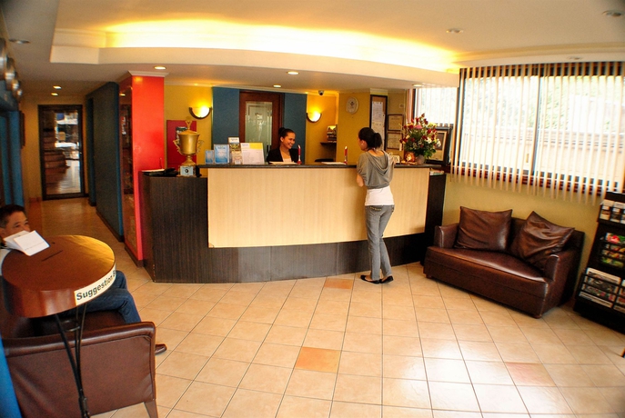 Imagen de los interiores del Hotel Fersal. Foto 14