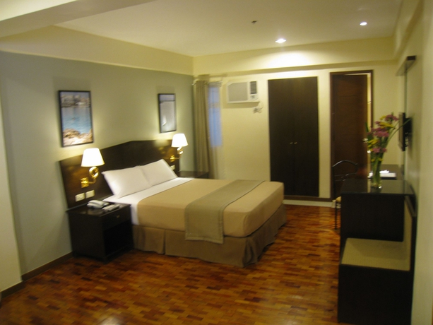 Imagen de la habitación del Hotel Fersal Kalayaan. Foto 9