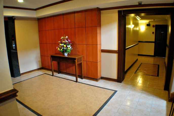 Imagen de los interiores del Hotel Fersal Manila. Foto 11