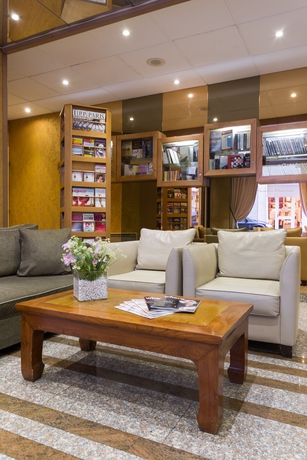 Imagen de los interiores del Hotel Fertel Etoile. Foto 13