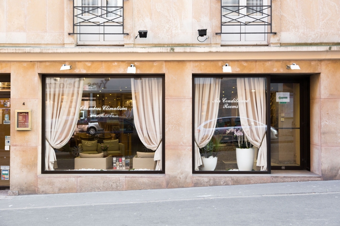 Imagen de los exteriores del Hotel Fertel Etoile. Foto 11