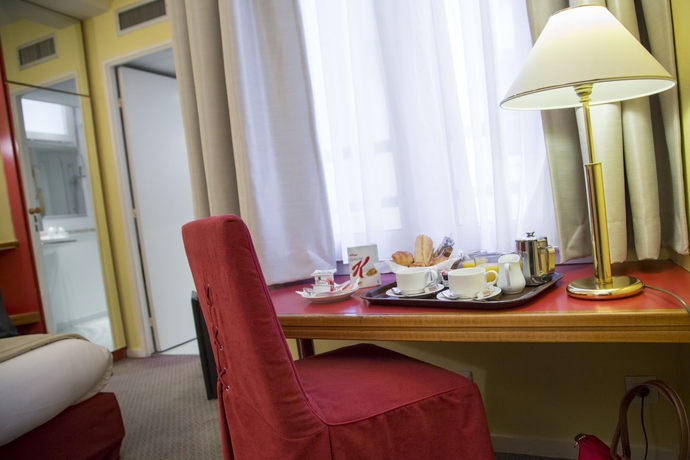 Imagen de la habitación del Hotel Fertel Maillot. Foto 8