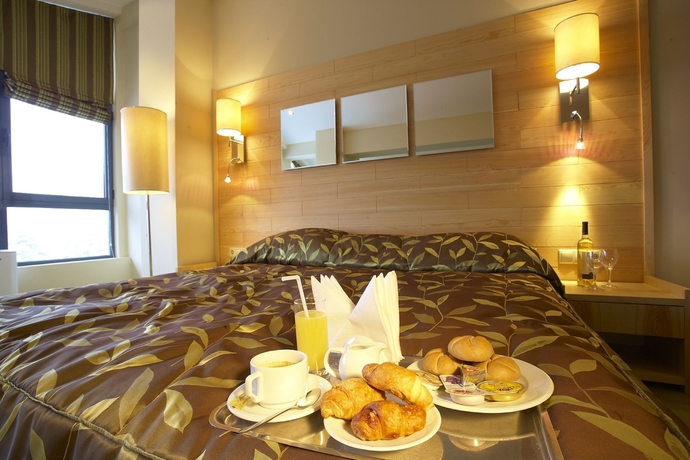 Imagen de la habitación del Hotel Festa Chamkoria. Foto 4