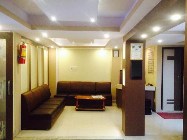 Imagen de los interiores del Hotel Festoon. Foto 8