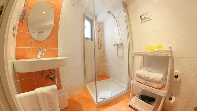 Imagen de la habitación del Hotel Fetiche Alojamiento Con Encanto. Foto 17