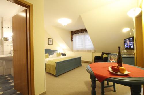 Imagen de la habitación del Hotel Fetzers Landhotel. Foto 12
