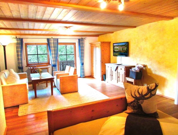 Imagen de la habitación del Hotel Feuriger Tatzlwurm. Foto 5