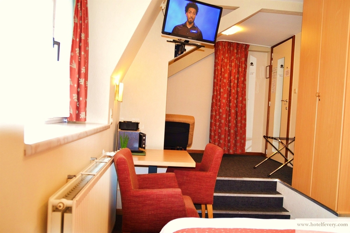 Imagen de la habitación del Hotel Fevery. Foto 6