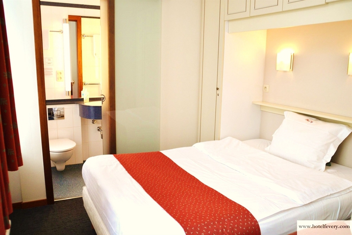 Imagen de la habitación del Hotel Fevery. Foto 13