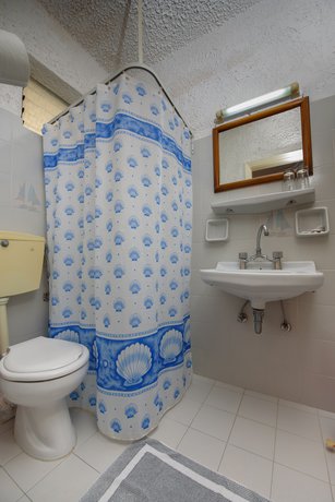 Imagen de la habitación del Hotel Fevro. Foto 2