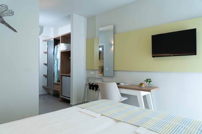 Imagen de la habitación del Hotel Fevro. Foto 14
