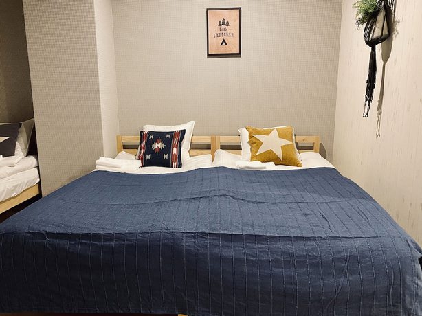 Imagen de la habitación del Hotel Ffosaka.com. Foto 10