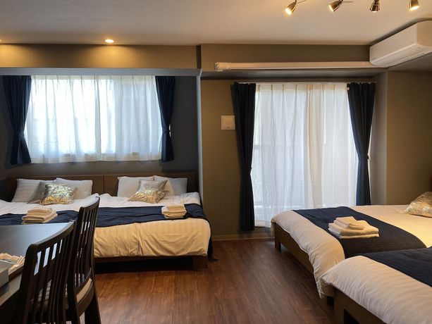 Imagen de la habitación del Hotel Ffosaka.com. Foto 11