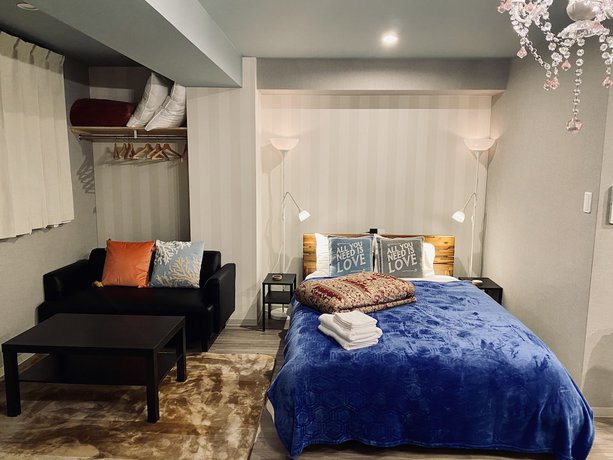 Imagen de la habitación del Hotel Ffosaka.com. Foto 13