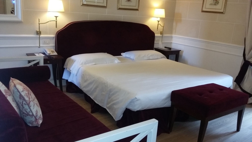 Imagen de la habitación del Hotel Fh55 Calzaiuoli. Foto 5