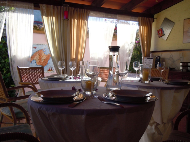 Imagen del bar/restaurante del Hotel F&iacute;nca L&iacute;bertad. Foto 5