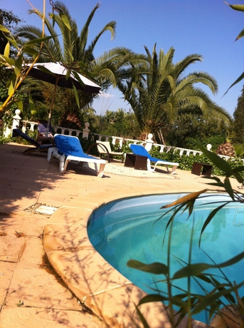 Imagen de la piscina del Hotel F&iacute;nca L&iacute;bertad. Foto 15