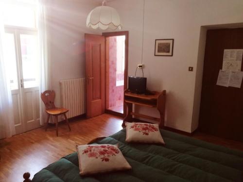 Imagen de la habitación del Hotel Fiames. Foto 9