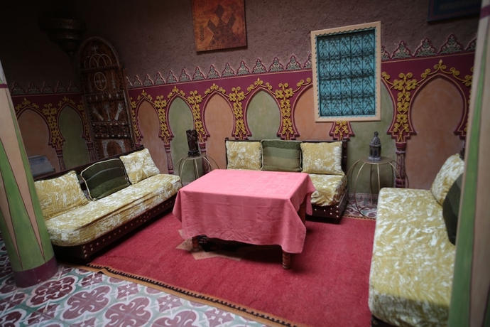 Imagen del bar/restaurante del Hotel Fibule Du Draa - Kasbah D'hôte. Foto 5