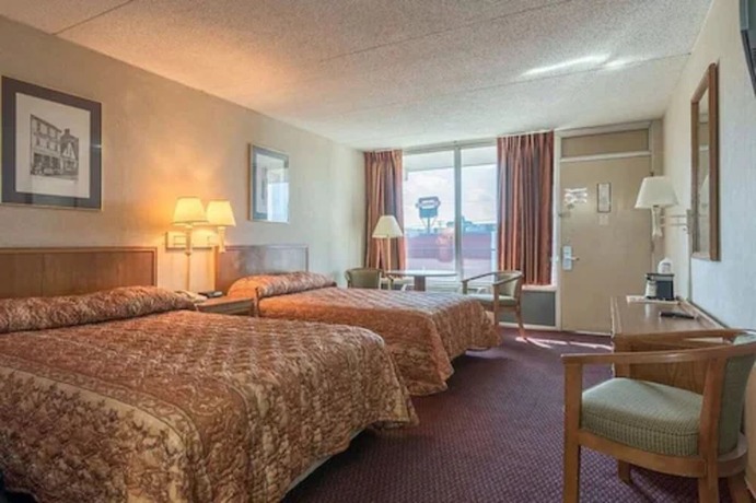 Imagen de la habitación del Hotel Fiddler's Inn. Foto 18