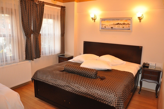 Imagen de la habitación del Hotel Fides. Foto 14