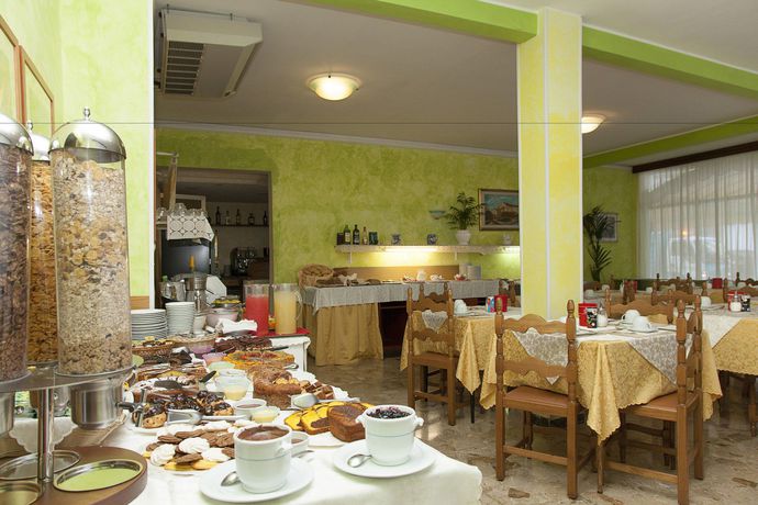 Imagen del bar/restaurante del Hotel Fides, Venecia. Foto 4